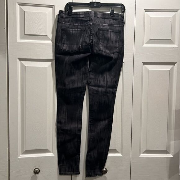 Vince “Dylan” Skinny Black Jeans, Size 28 - Picture 6 of 10